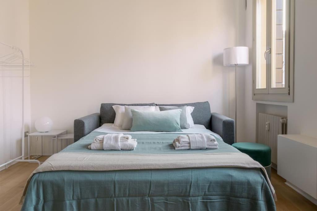 Enjoy Home - Studio Vicino Al Teatro Verdi Padova Ngoại thất bức ảnh